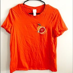 Red-orange grapefruit embroidered t-shirt